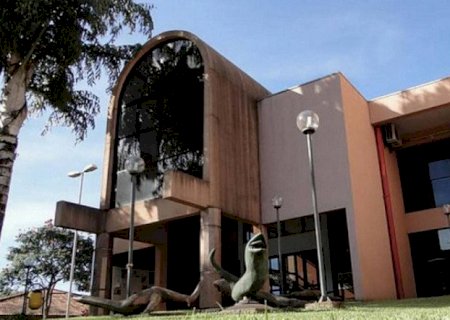 Prefeitura lança licitação para reforma do Teatro Municipal e propostas serão recebidas a partir de segunda-feira