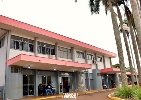 Homem é internado após ser esfaqueado com vários golpes em Dourados