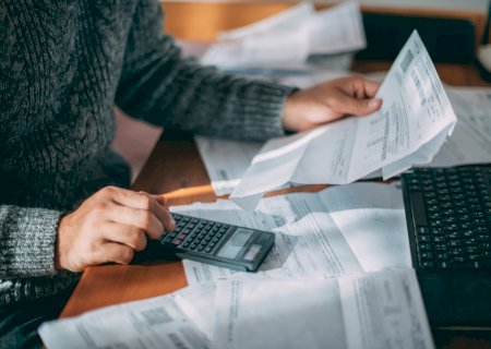 Procon aponta diferença de mais de 440% no preço de mensalidades escolares