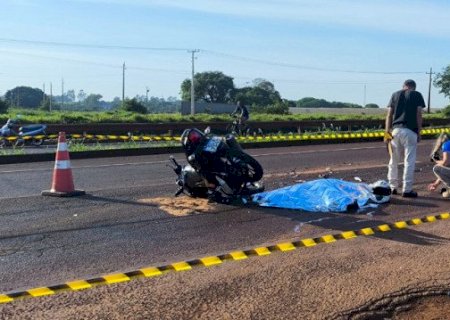 Motociclista morre em colisão contra veículo na BR-163, no Parque das Nações
