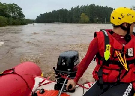 Homem morre após barco virar durante teste de motor