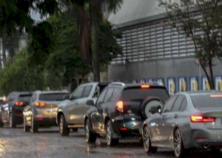 Inmet coloca a Capital e 43 cidades em alerta vermelho para acumulado de chuvas