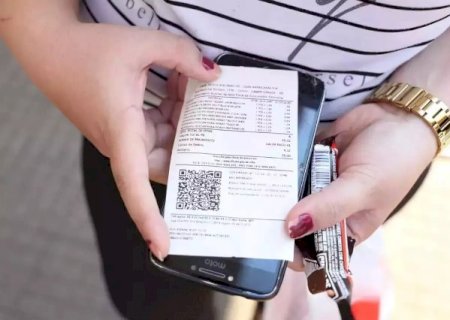 Consumidor ganha R$ 100 mil sozinho ao colocar CPF na nota