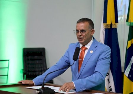 Inspetor Cabral cobra avanço de projeto sobre mobilidade elétrica em Dourados