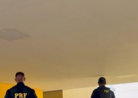 PRF apreende 337 Kg de maconha em Ivinhema