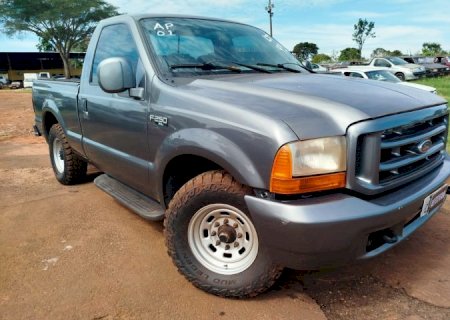 Picape FORD F250 está em leilão aberto pelo Detran-MS nesta quarta-feira