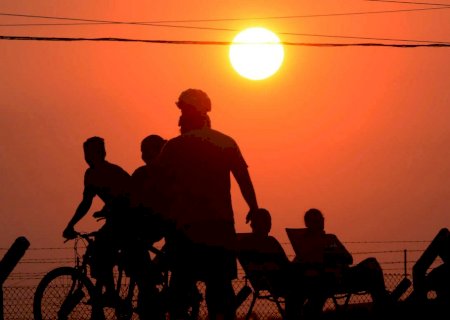 Mato Grosso do Sul enfrenta onda de calor com máximas acima dos 30°C
