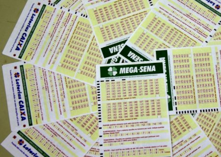 Mega-Sena sorteia prêmio estimado em R$ 100 milhões neste sábado
