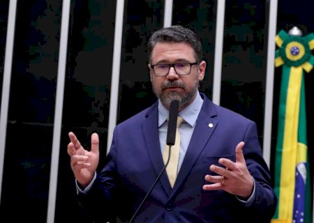 Deputado federal de MS, Marcos Pollon destinou emenda para entidades ligadas a produtora de filme sobre Bolsonaro