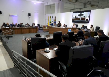 Em primeira votação, Câmara de Dourados aprova LDO para 2027