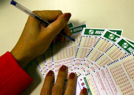 Aposta de Dourados acerta quina da Mega-Sena e fatura mais de R$ 45 mil