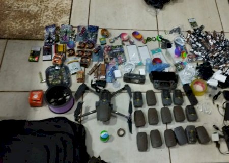 Usando drone, bandidos tentam lançar celulares para dentro da PED em Dourados