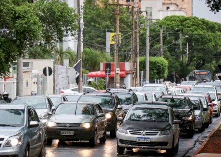 Placas finais 7 e 8 entram na &uacute;ltima semana para renovar licenciamento