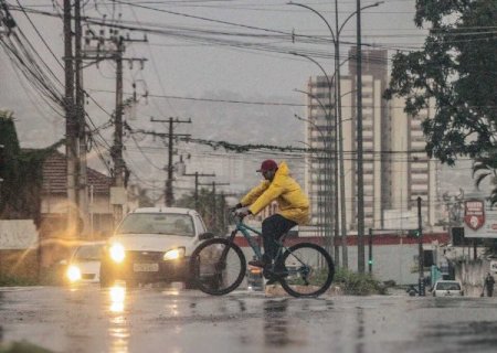 Defesa Civil recomenda aten&ccedil;&atilde;o em MS com forma&ccedil;&atilde;o de ciclone bomba