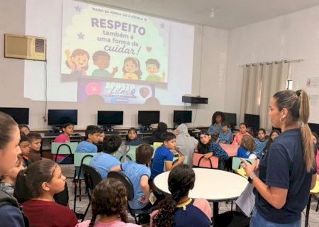 Prefeitura amplia ações do Agosto Lilás com o projeto “Lei Maria da Penha vai à Escola”