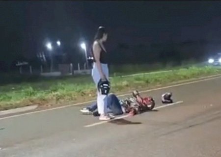 Batida entre motocicletas deixa um morto e outro gravemente ferido na BR-463