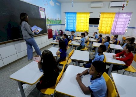 Prefeitura regulamenta na Reme o Programa Municipal de Leitura e Produção Escrita