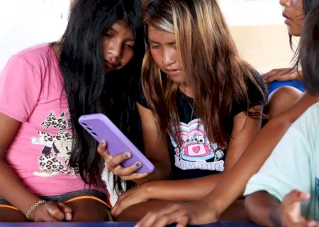 Lei que aumenta punição a crimes digitais contra crianças é sancionada