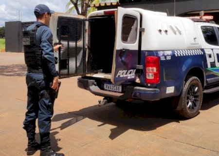 Homem é preso após invadir casa de ex-companheira com medida protetiva em Ivinhema