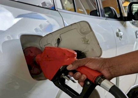 Subsídio de R$ 2,12 ao diesel deve ser mantido por 30 dias