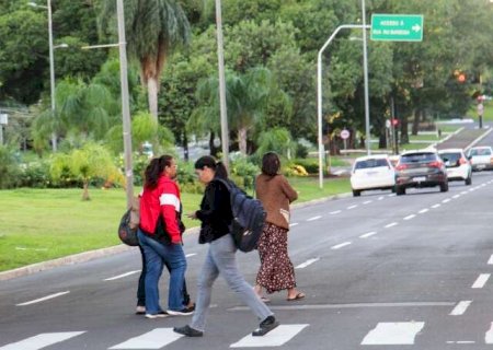 Massa de ar frio mant&eacute;m temperaturas amenas em MS nesta segunda-feira