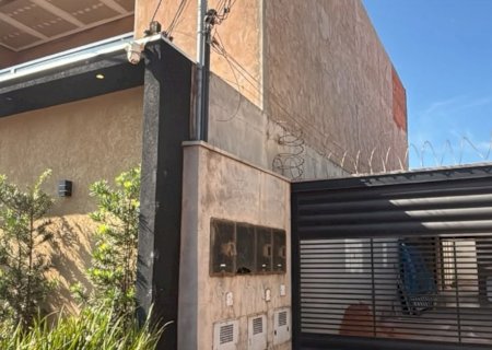 Homem é morto a tiros pelo vizinho por causa de obra de reboco em muro