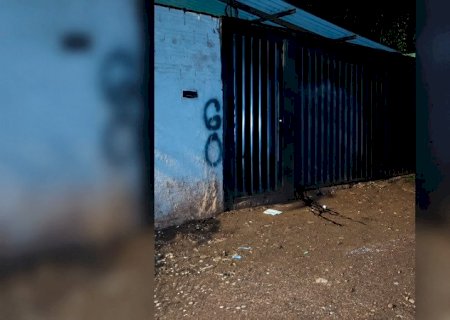 Homem é morto a tiros dentro de casa no Jardim Piratininga